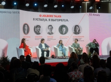 jolbors-festival-kak-festival-razvivaet-kar-eru-i-formiruet-buduschee-kreativnoy-industrii