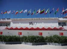 dem-en-shazell-vozglavit-zhyuri-venecianskogo-kinofestivalya