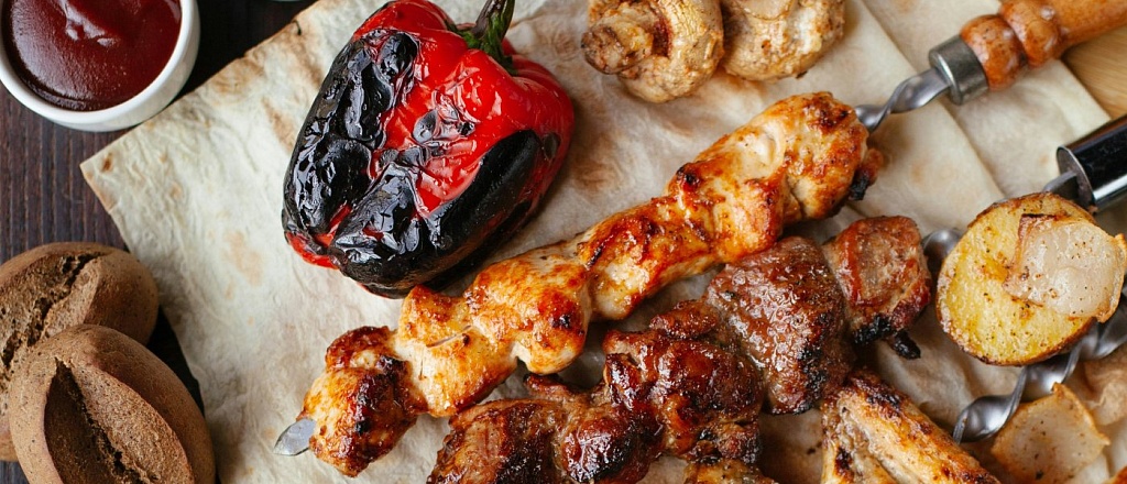 street-food-of-central-asia-a-wealth-of-flavors-and-traditions