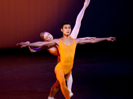 freedom-festival-mirovaya-prem-era-ot-valentino-zucchetti-the-royal-ballet-i-l-e-v-france-vpervye-v-kazahstane