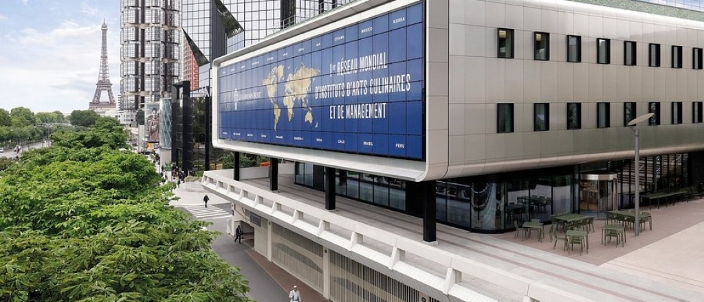 kak-postupit-v-le-cordon-bleu-paris-onlayn-vstrecha-s-predstavitelyami-odnoy-iz-samyh-izvestnyh-kulinarnyh-shkol-mira