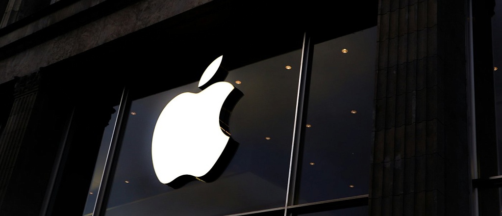 apple-mozhet-ispol-zovat-openai-ili-anthropic-dlya-razvitiya-siri