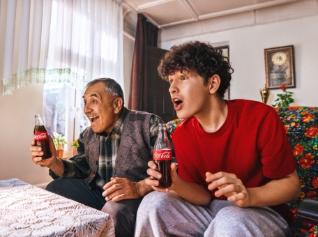 coca-cola-uzbekistan-predstavila-pervuyu-lokal-nuyu-reklamnuyu-kampaniyu-v-podderzhku-nacional-noy-sbornoy