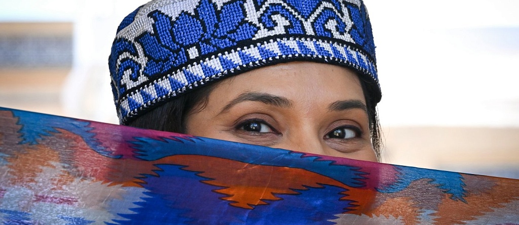 Маргилан и фабрика «Ёдгорлик»: шелковое ремесло, которому больше тысячи лет