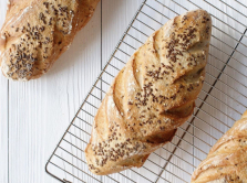 breadbar-kak-otkryli-proizvodstvo-hleba-i-mesyac-ne-brali-den-gi-s-pokupateley