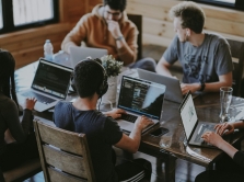 11-predpriyatiy-i-kompaniy-v-karagande-gde-stoit-rabotat-i-stroit-kar-eru