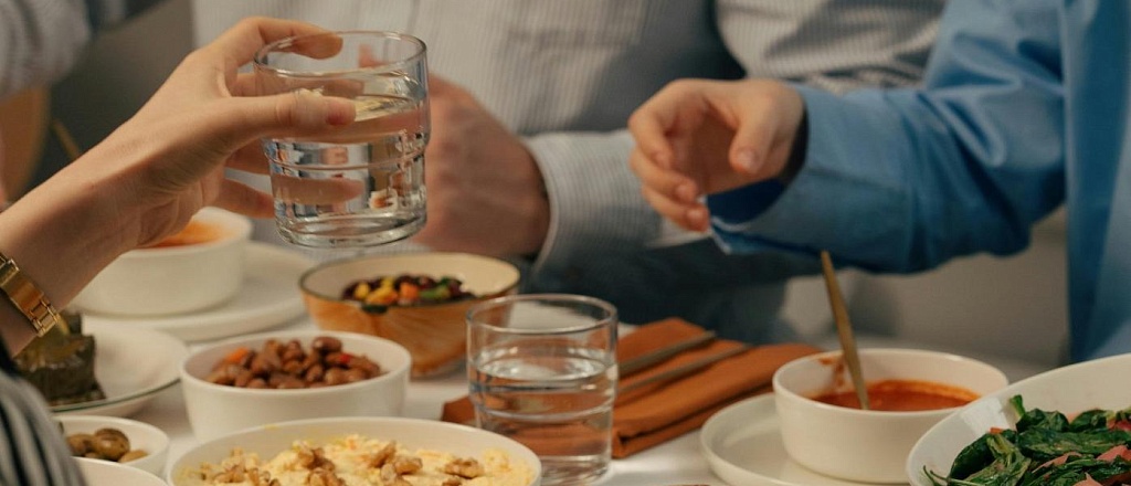 gde-provesti-iftar-v-almaty-11-zavedeniy-so-special-nymi-menyu