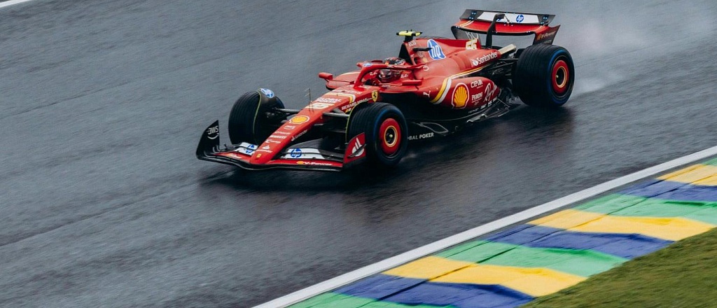 vsemirno-izvestnyy-pilot-ferrari-sharl-lekler-pribyl-v-tashkent