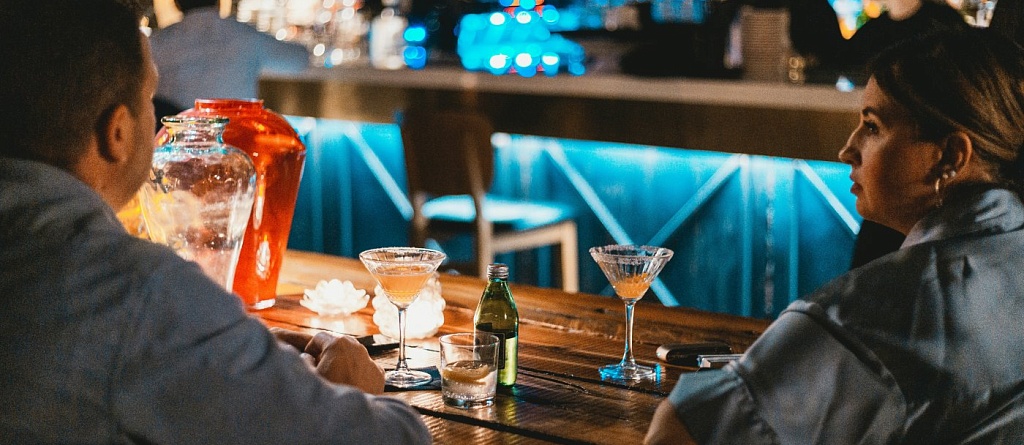 Куда пойти с коллегами после работы в Ташкенте — бары, рестораны, караоке и активности