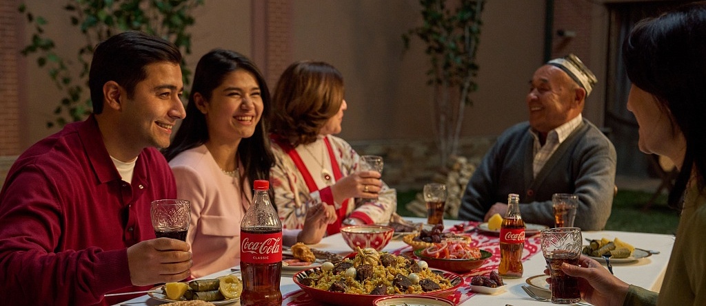 В преддверии Рамазана: Coca-Cola в Узбекистане запустила первую локальную кампанию о любви, добре и поддержке