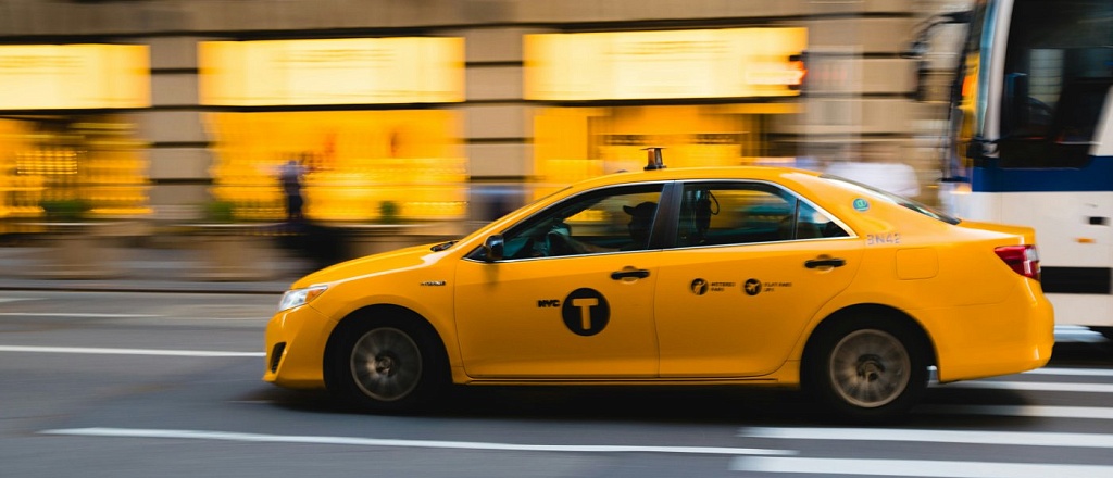 bespilotnye-taksi-budut-testirovat-v-astane-i-almaty