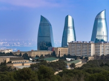 formula-1-v-baku-kak-gran-pri-izmenil-infrastrukturu-i-turizm-goroda