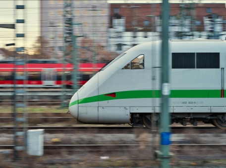 skol-ko-budut-stoit-bilety-na-skorostnye-poezda-s-1-fevralya-v-uzbekistane