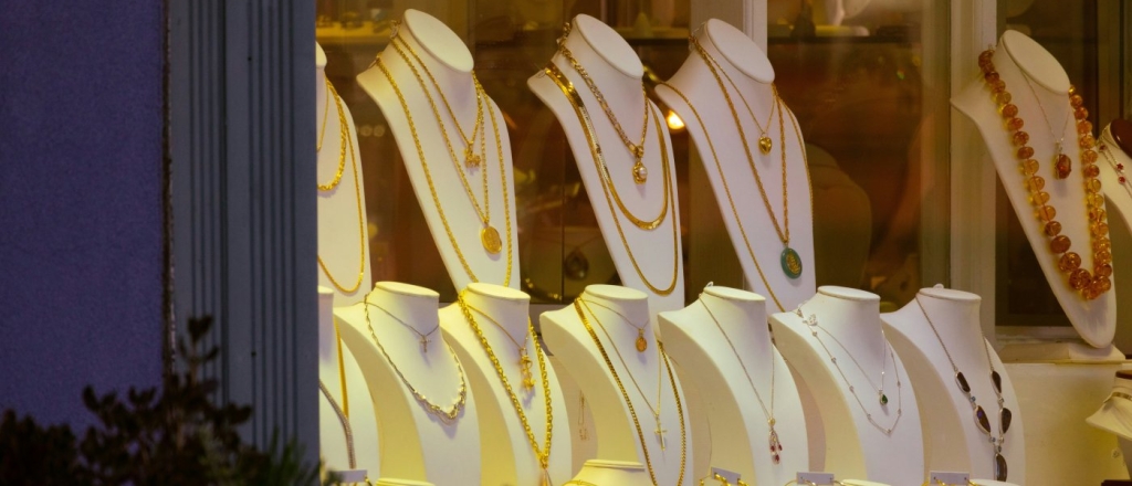 gde-kupit-ukrasheniya-v-oshe-9-luchshih-yuvelirnyh-magazinov