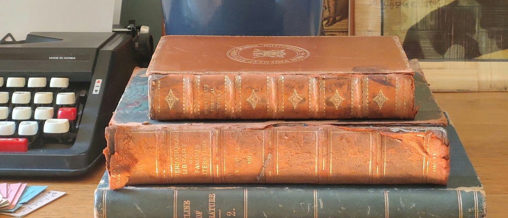 classic-works-of-kyrgyzstan-will-be-translated-into-azerbaijani