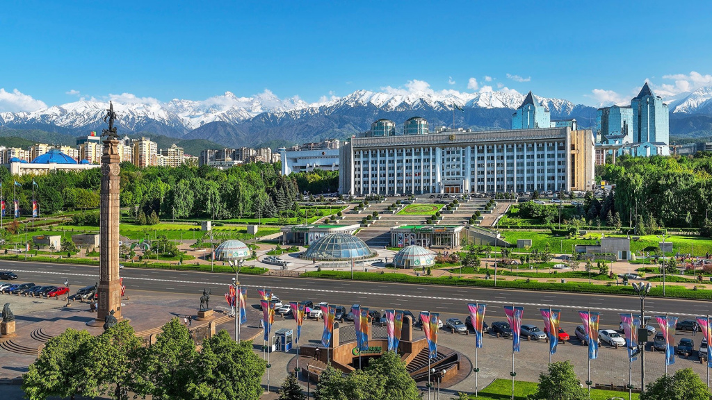 Чему учит жизнь в Алматы: 20 навыков горожан
