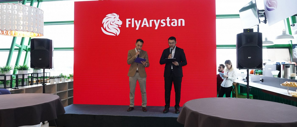 flyarystan-prezentovala-ijan-v-aeroportu-astany